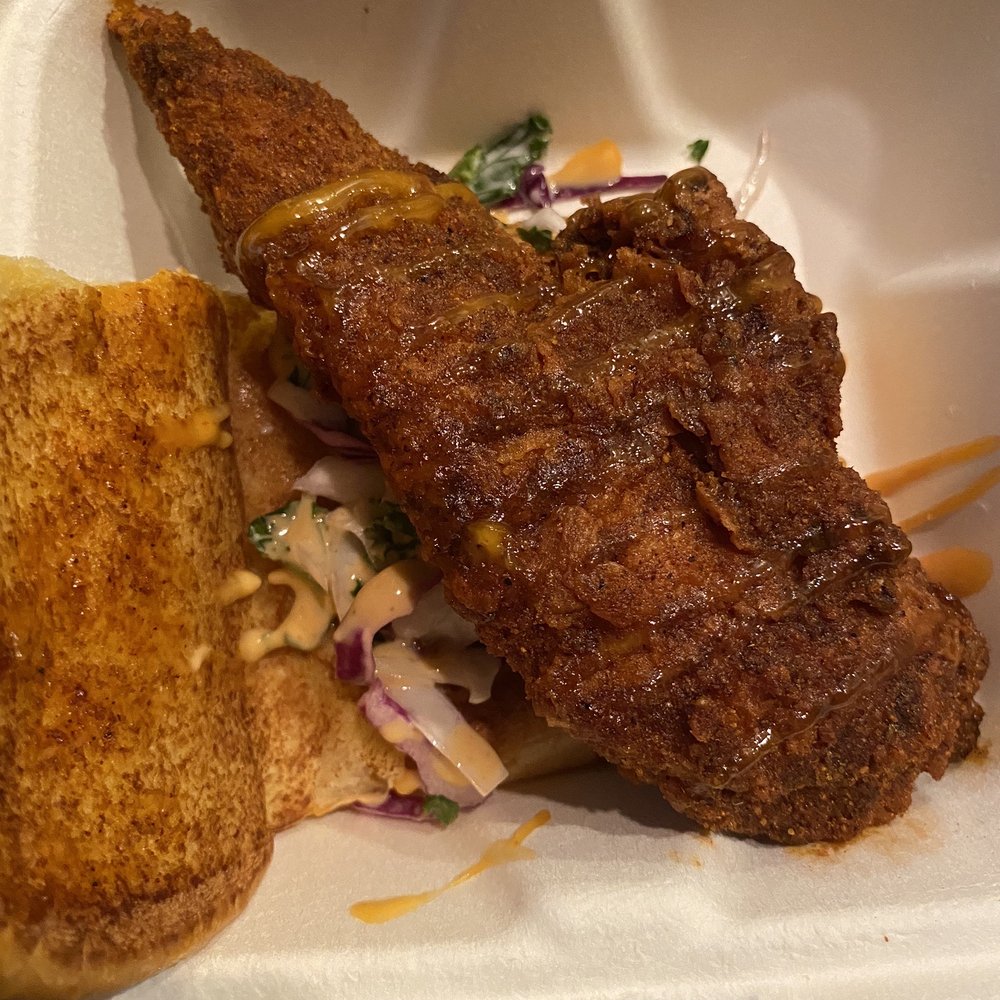 Dave's Hot Chicken - Mild Single Slider - Chicken Shop Near Me - Washington, DC, District of Columbia