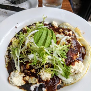 Clover Club - Huevos rancheros - Lounges Near Me - Brooklyn, New York