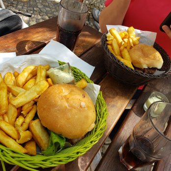Hamburgueria da Parada - Burgers Near Me - Lisbon, 11 Hamburgueria da Parada - Burgers Near Me - Lisbon, 11