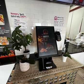Hangry Joe's Hot Chicken - Kiosk - Chicken Shop Near Me - Wheaton, Maryland Hangry Joe's Hot Chicken - Kiosk - Chicken Shop Near Me - Wheaton, Maryland