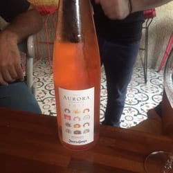 Que Tal Tapas Bar - Tabi ki rosé aurora d'espiells;))