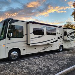 Long Island RV's