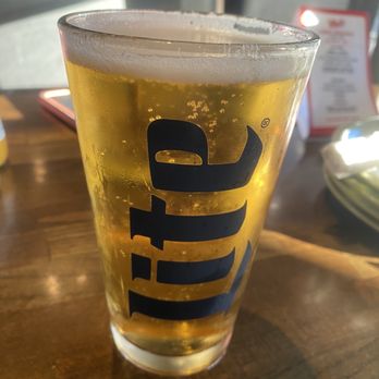 Macs Pizza Pub Blue Ash - a glass of beer - Pizza Near Me - Cincinnati, Ohio Macs Pizza Pub Blue Ash - a glass of beer - Pizza Near Me - Cincinnati, Ohio