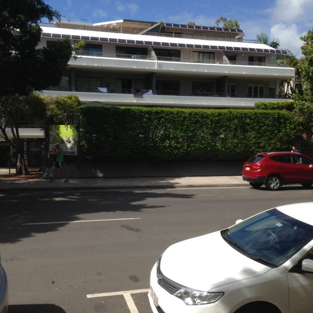 Saks - Hotels Near Me - Noosa Heads, QLD