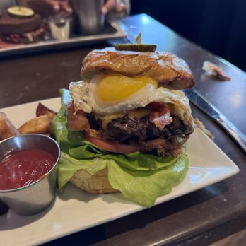 Hootch and Banter - New American Near Me - Frederick, Maryland