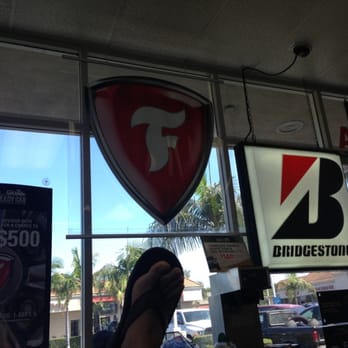 Firestone Complete Auto Care - Chillin talking to the manager Erik - Auto Repair Near Me - Santa Ana, California