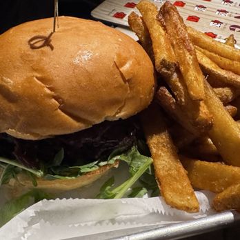 Crush & Brew - Crushed Burger - New American Near Me - Temecula, California