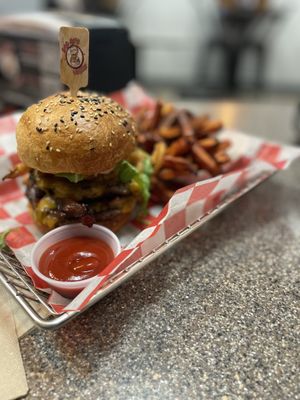 BAD AS'S BURGERS by null