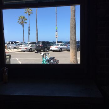 Mutt Lynch's - Pubs Near Me - Newport Beach, California Mutt Lynch's - Pubs Near Me - Newport Beach, California