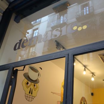Demasié - Storefront. - Patisserie/Cake Shop Near Me - Barcelona, B