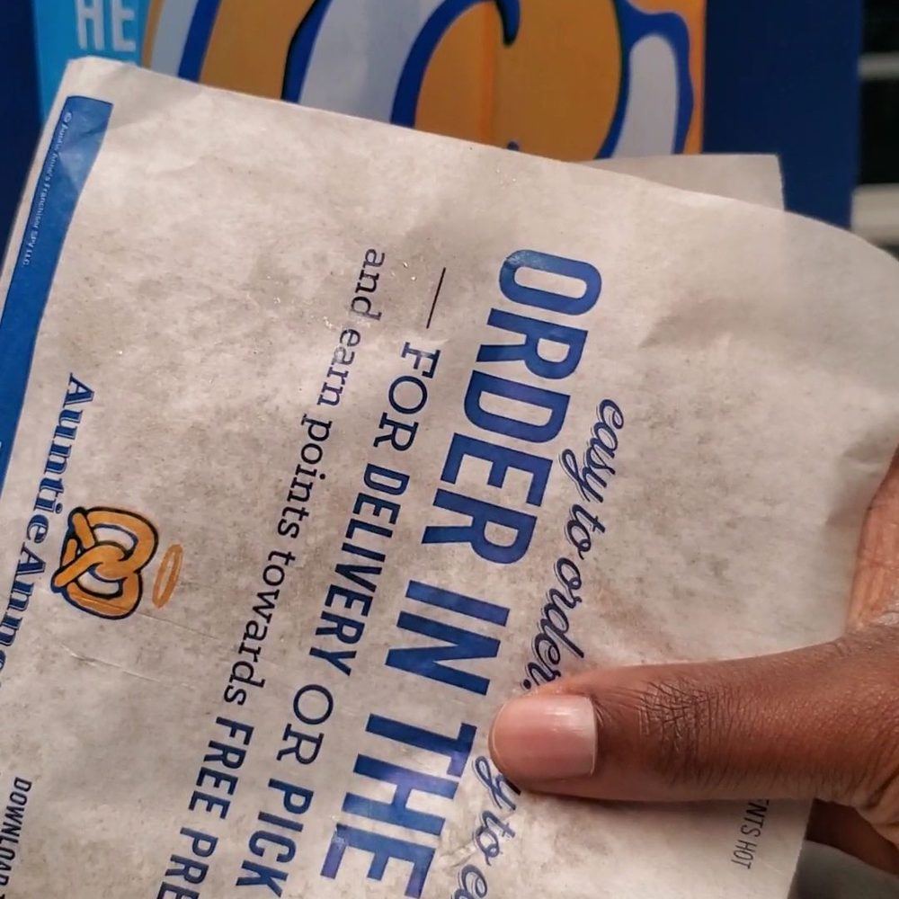 Auntie Anne's - Pretzels Near Me - Chicago, Illinois Auntie Anne's - Pretzels Near Me - Chicago, Illinois