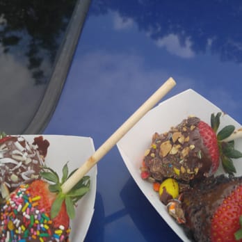 BerryFest - Chocolate dipped strawberries $1 each - Festivals Near Me - Roseville, California
