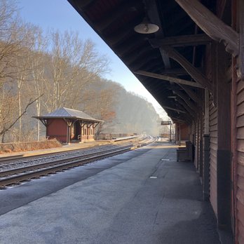 Harpers Ferry Train Station - Train Stations Near Me - Harpers Ferry, West Virginia
