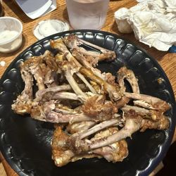 Wild Wing Cafe - 25 clean chicken wings