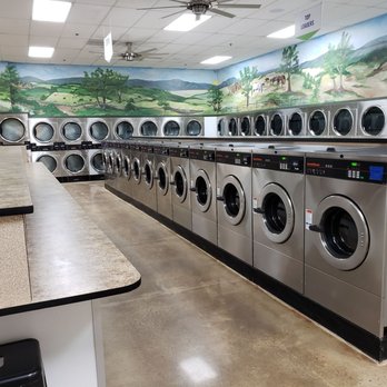 Valley View Laundry Lounge - Laundromat Near Me - Van Nuys, California Valley View Laundry Lounge - Laundromat Near Me - Van Nuys, California