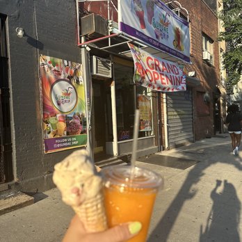 Sundae Drip - Mango slushie and ice cream sugar cone - Ice Cream & Frozen Yogurt Near Me - New York, New York Sundae Drip - Mango slushie and ice cream sugar cone - Ice Cream & Frozen Yogurt Near Me - New York, New York