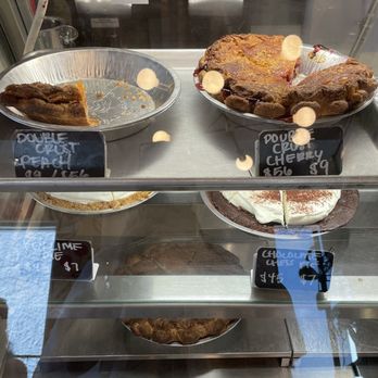 Fat + Flour - Bakeries Near Me - Los Angeles, California
