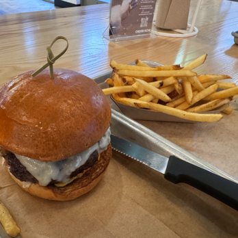 Big Buns - Burgers Near Me - Ashburn, Virginia