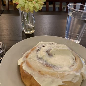 Park Street Pastry - Bakeries Near Me - Olathe, Kansas