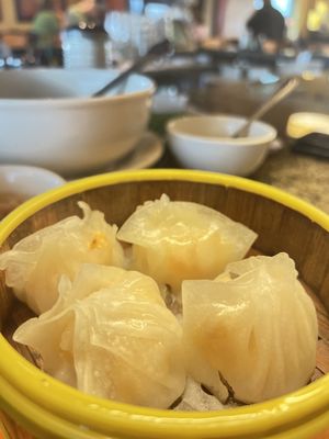 Golden Wok by null