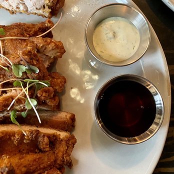 Le Chick - Fried Chicken - tender, juicy, full of flavor - Cocktail Bars Near Me - Miami, Florida Le Chick - Fried Chicken - tender, juicy, full of flavor - Cocktail Bars Near Me - Miami, Florida