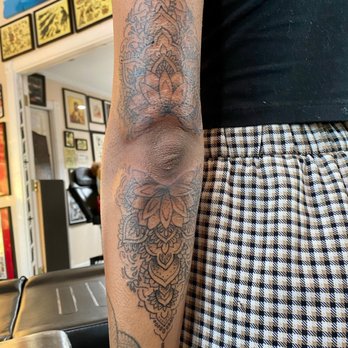 Blue Rose Tattoo - Lotus flower - Tattoo Near Me - San Jose, California Blue Rose Tattoo - Lotus flower - Tattoo Near Me - San Jose, California