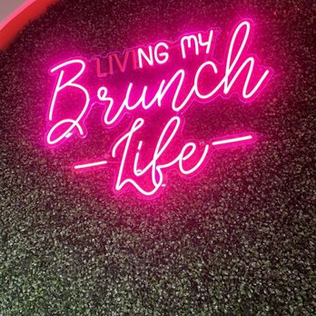 Madres Brunch - Light not working - Breakfast & Brunch Near Me - Bellflower, California Madres Brunch - Light not working - Breakfast & Brunch Near Me - Bellflower, California