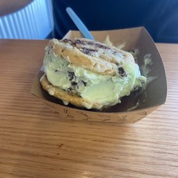 Chocolate Chip Cookies W/ Cookie Dough Ice Cream