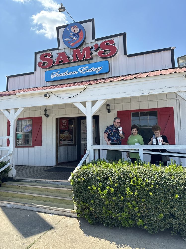 Sam's Southern Eatery Logo