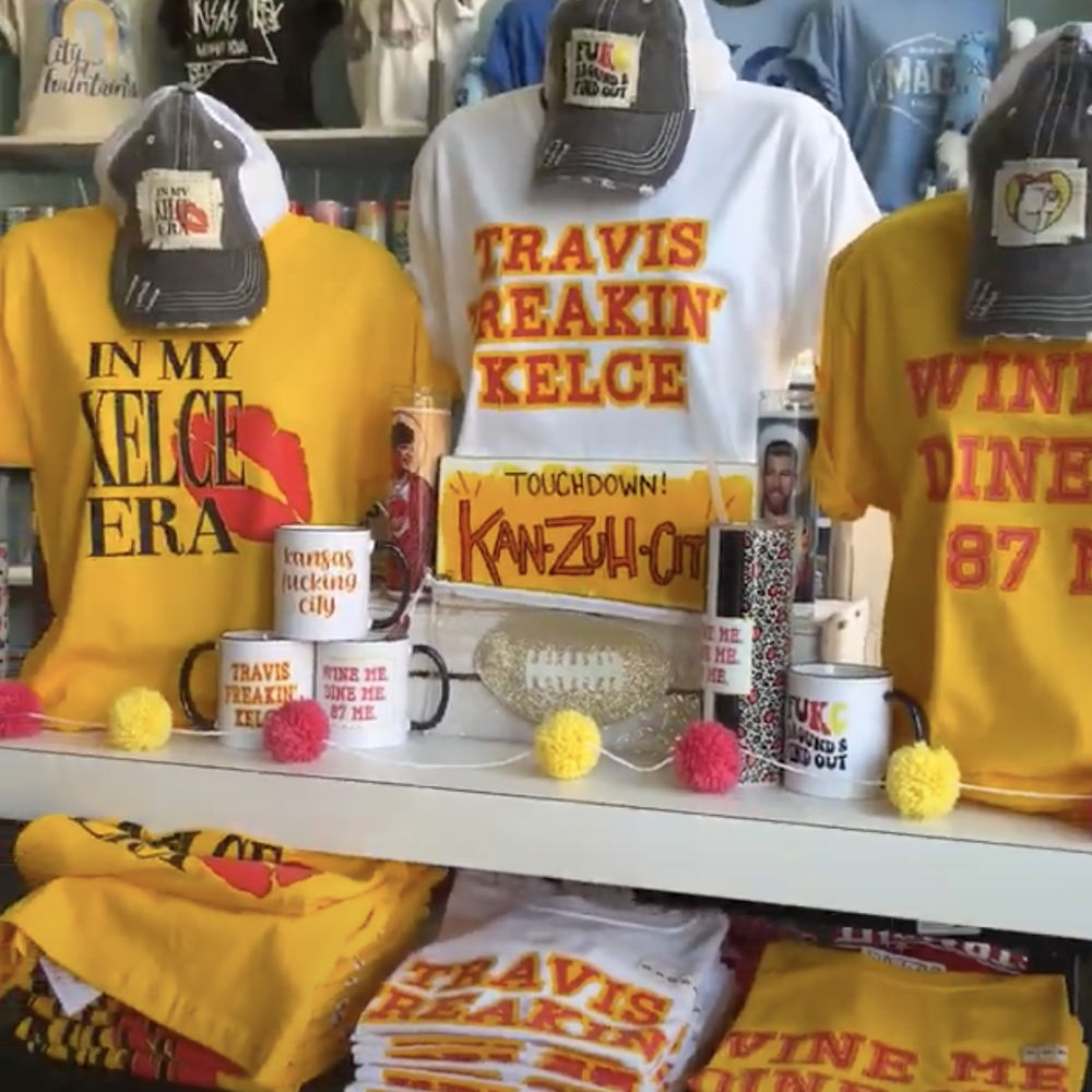 Razzleberry - Women's Clothing Near Me - Kansas city, Missouri