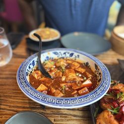 Hutong