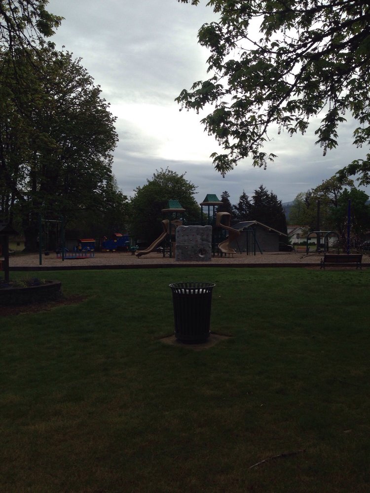 HARRY HOLT MEMORIAL PARK 100 Harvey Rd N, Creswell, Oregon Parks Yelp