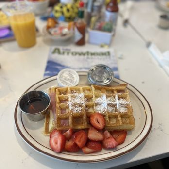 Belgian Waffle Works - Monte cristo sandwich - Burgers Near Me - Lake Arrowhead, California