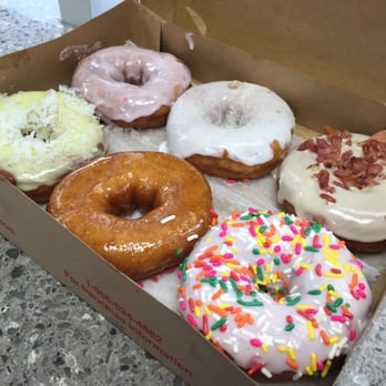 Duck Donuts - Secksi donuts - Donuts Near Me - Rockville, Maryland