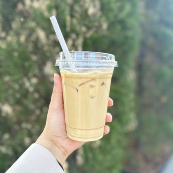 Kaffe Landskap - Iced maple brown sugar latte - Coffee & Tea Near Me - Denver, Colorado Kaffe Landskap - Iced maple brown sugar latte - Coffee & Tea Near Me - Denver, Colorado