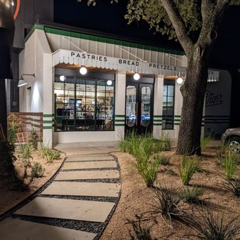 Easy Tiger - South Lamar - Pastries to-go entrance at night. - Bakeries Near Me - Austin, Texas Easy Tiger - South Lamar - Pastries to-go entrance at night. - Bakeries Near Me - Austin, Texas