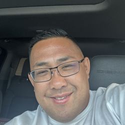 Worldster Lee, MD - Me with my glasses I can see clearly now thank you so much.