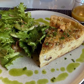 Atlantean Cottage B&B - The world's best quiche! - Bed & Breakfast Near Me - Bar Harbor, Maine Atlantean Cottage B&B - The world's best quiche! - Bed & Breakfast Near Me - Bar Harbor, Maine