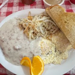 The Grill @ the MC - Chicken Fried Steak and Eggs w/side of Green Chili