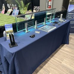 Arizona Glass Fencing - Top rail with inner lighting, newest feature