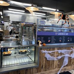 Chef Ric's - Counter
