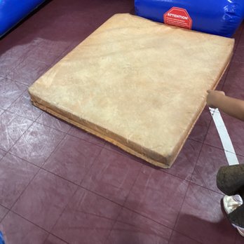 Bay Area Jump - Mat I was forced to get was really dirty - Party Supplies Near Me Bay Area Jump - Mat I was forced to get was really dirty - Party Supplies Near Me