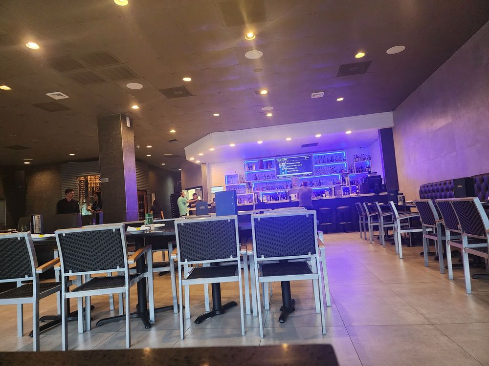 Acropolis Greek Taverna