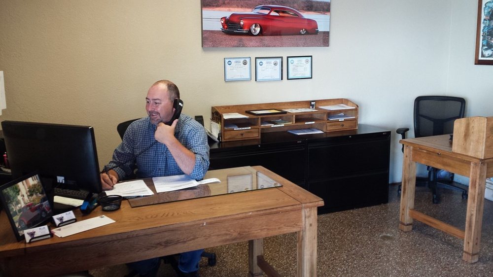 R & R AUTO REPAIR Updated September 2024 49 Reviews 2881