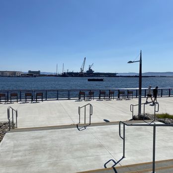 Seaplane Lagoon Promenade - View of the USS Hornet - Parks Near Me - Alameda, California Seaplane Lagoon Promenade - View of the USS Hornet - Parks Near Me - Alameda, California