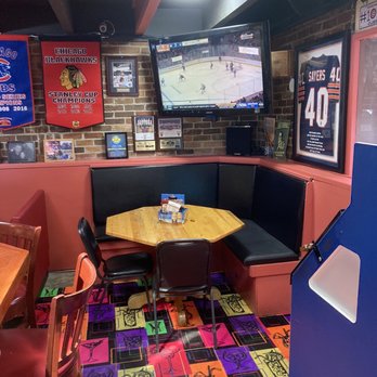 Wrigley's Chicago Bar & Grill - Sports Bars Near Me - Golden, Colorado Wrigley's Chicago Bar & Grill - Sports Bars Near Me - Golden, Colorado