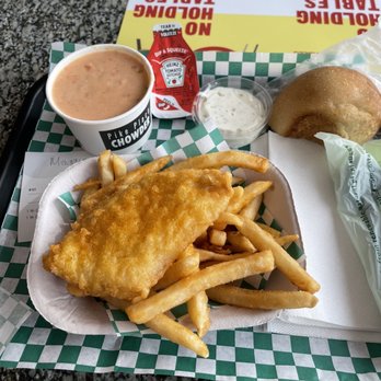Pike Place Chowder - Pacific Place - Happy hour special - Seafood Near Me - Seattle, Washington Pike Place Chowder - Pacific Place - Happy hour special - Seafood Near Me - Seattle, Washington