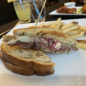 River Room - Double patty melt with fries - New American Near Me - Shawnee on Delaware, Pennsylvania