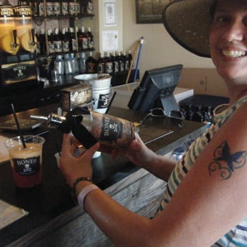 Bones - Scruffy tourist getting rowdy - Bars Near Me - Charlotte Amalie, Virgin Islands