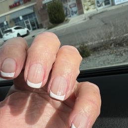 Nail service "Mani"